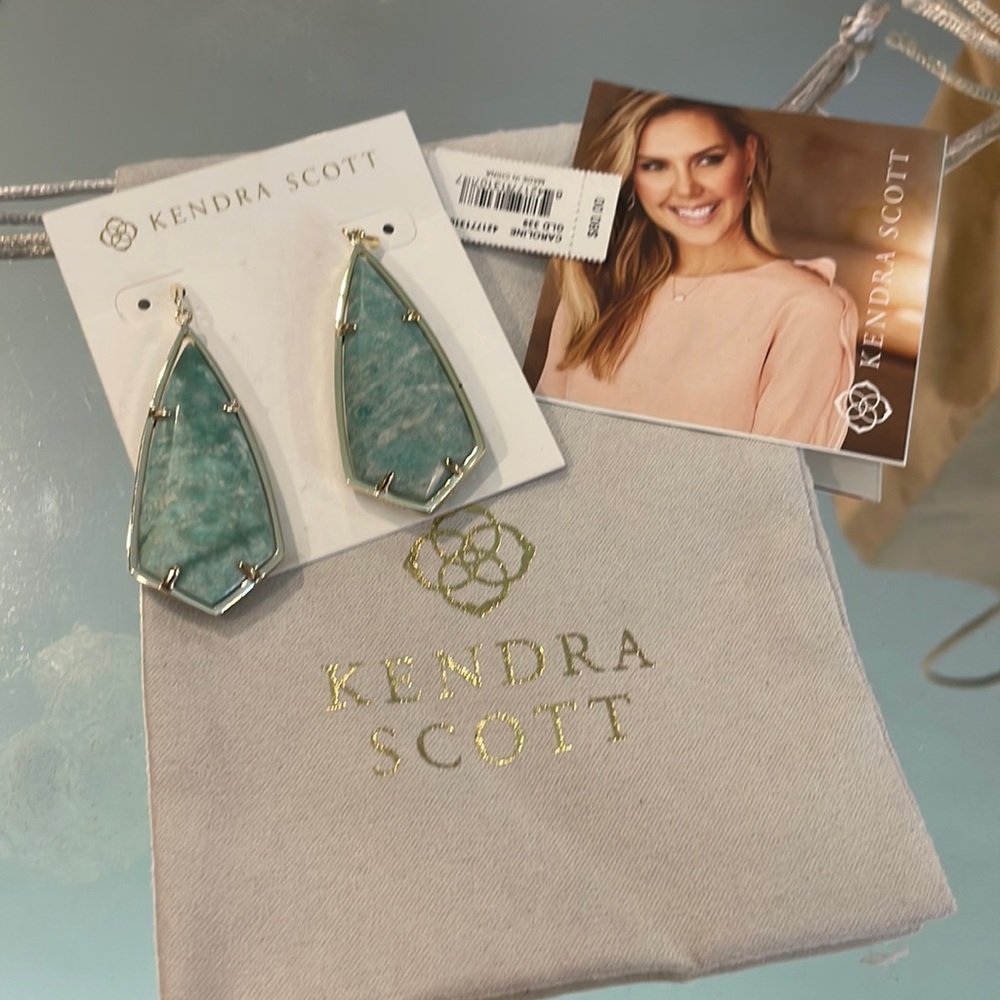 kendra scott earrings